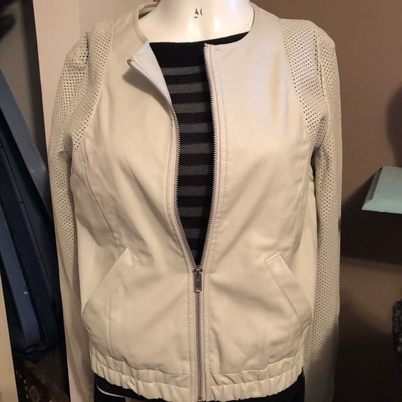 Baggallini Jackets & Blazers - Bagatelle vegan leather jacket size 6